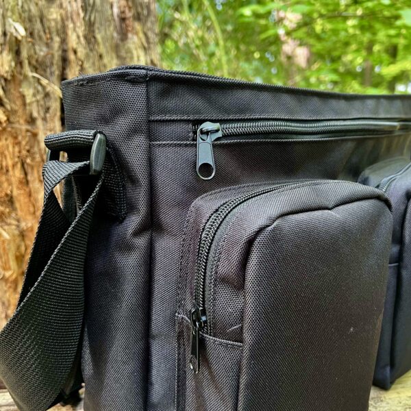'MOOCH' Shoulder Bag - Image 3
